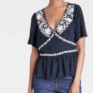 Knox Rose Womens Large Blue White Embroidered Floral Peplum V-Neck Boho Top